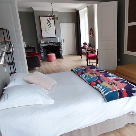 Bed and Breakfast Manoir De L'Echauguette Laignes Exterior foto