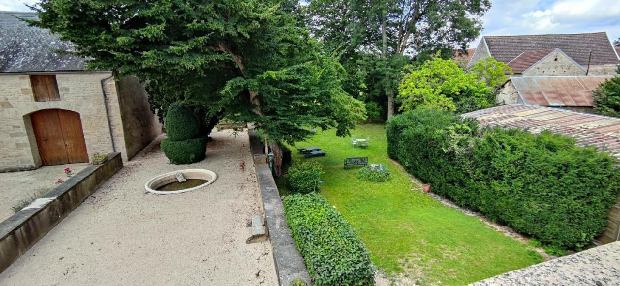 Bed and Breakfast Manoir De L'Echauguette Laignes Exterior foto