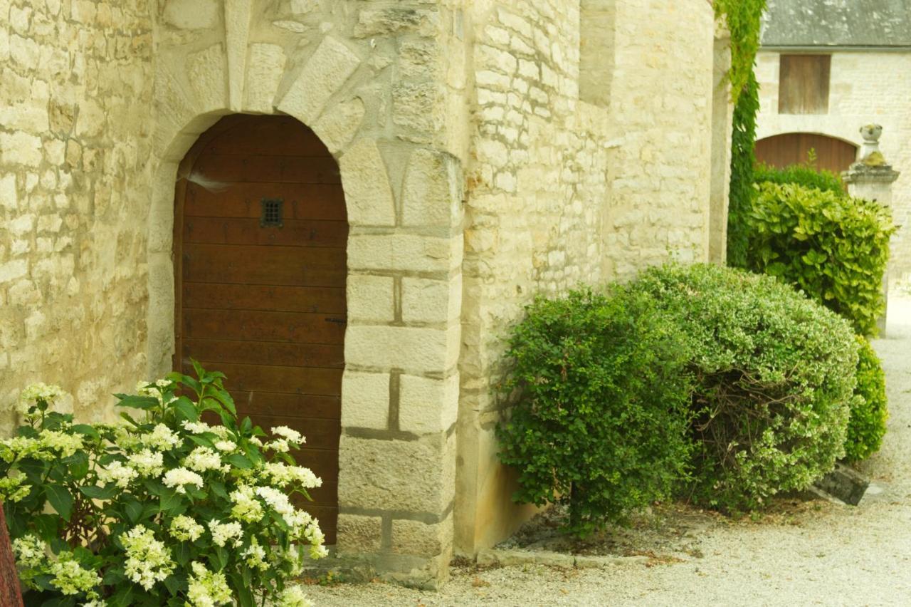 Bed and Breakfast Manoir De L'Echauguette Laignes Exterior foto